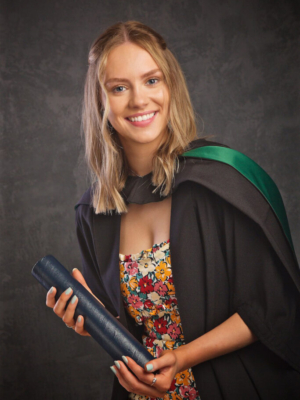 GRADUATION PHOTOGRAPHER
