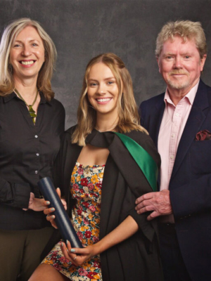 GRADUATION PHOTOGRAPHER