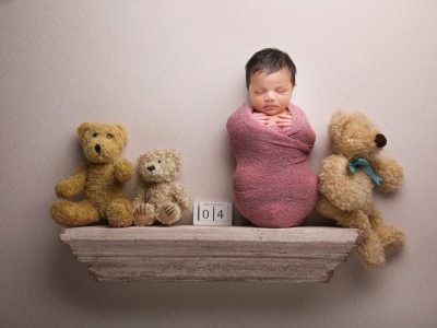NEWBORN BABY Award Newborn Baby Photographer Dundee