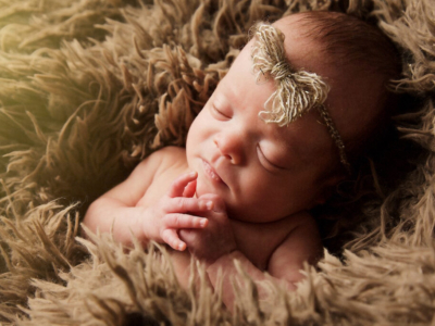 NEWBORN BABY Natural Newborn with light