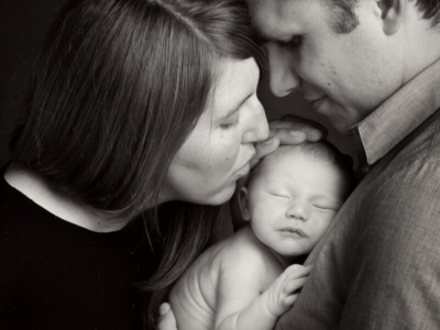 NEWBORN BABY Newborn with Mum and Dad